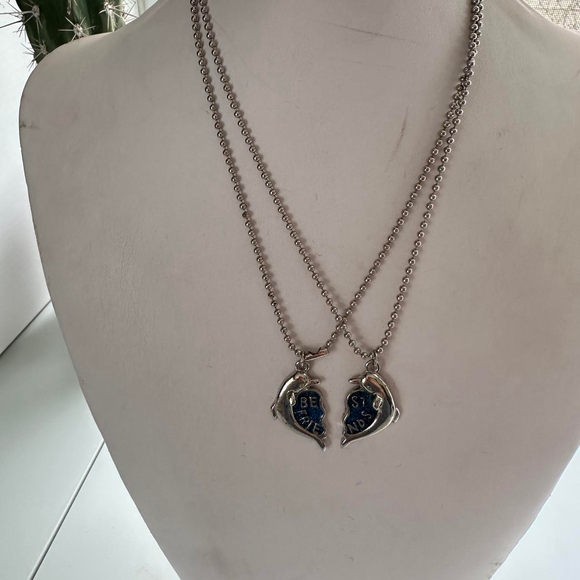90s Best Friends Necklace Duo – Dolphin Charm Set - Picture 2 of 5